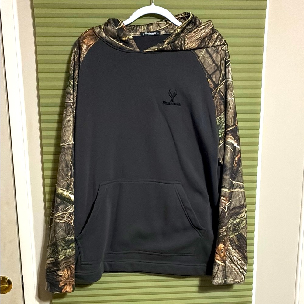 Green and Black Two-Tone Sweatshirt Hoodie